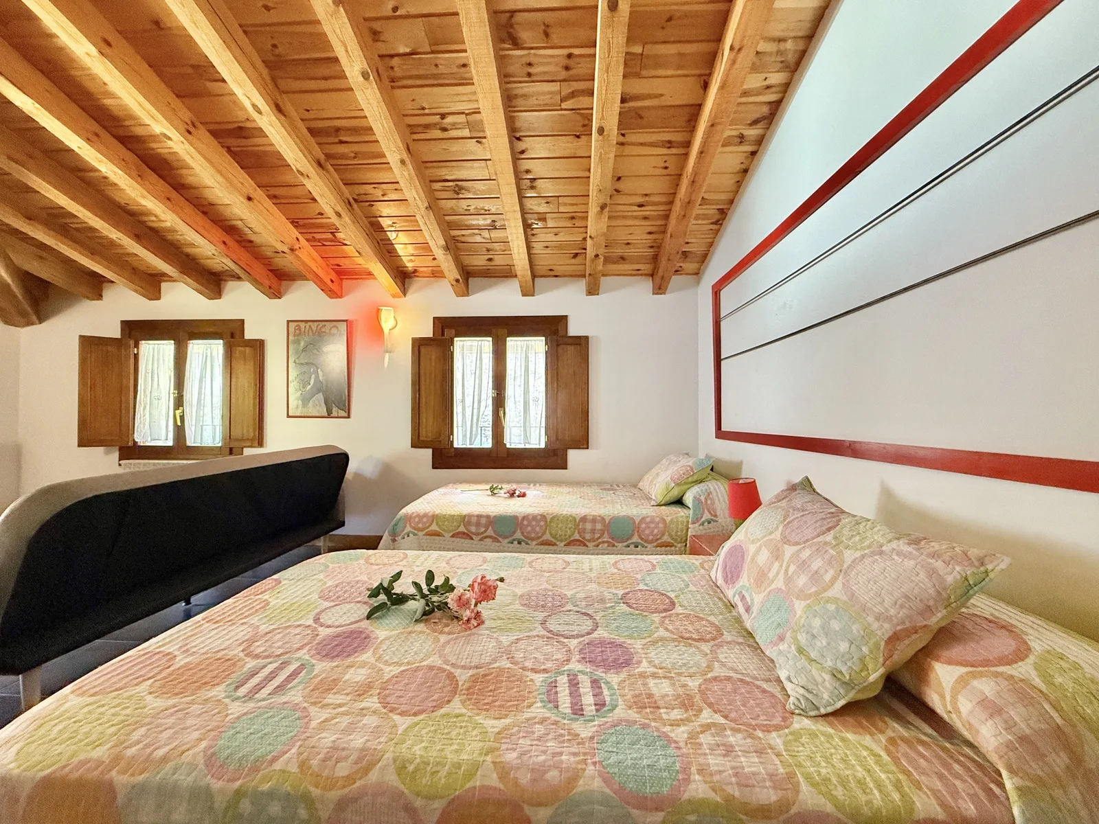 Habitación en alquiler LA ROJA · 2 pax + 2