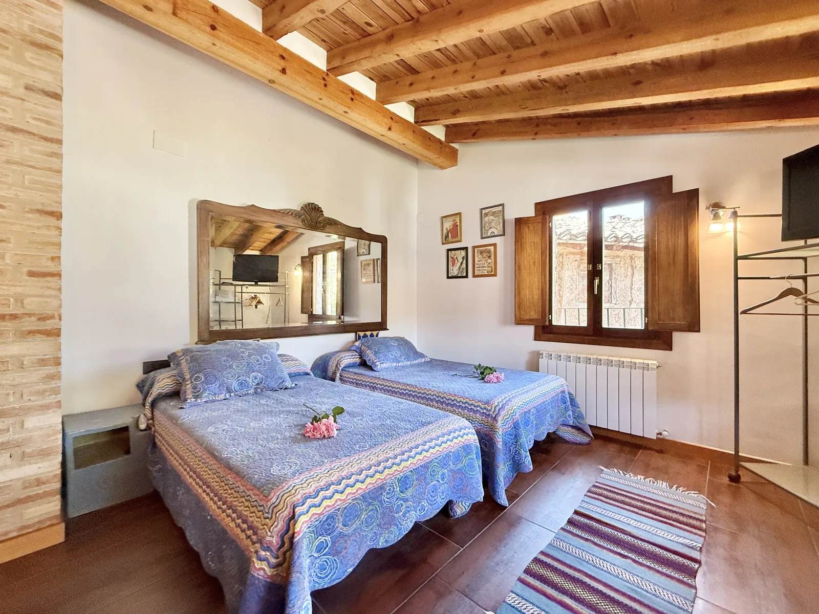 Habitación A través del Espejo - 2 personas (posibilidad de cama extra)